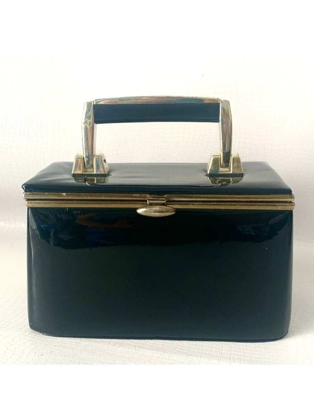 Vintage 1960s Black Patent Leather Purse With Gold-Tone Handle Box